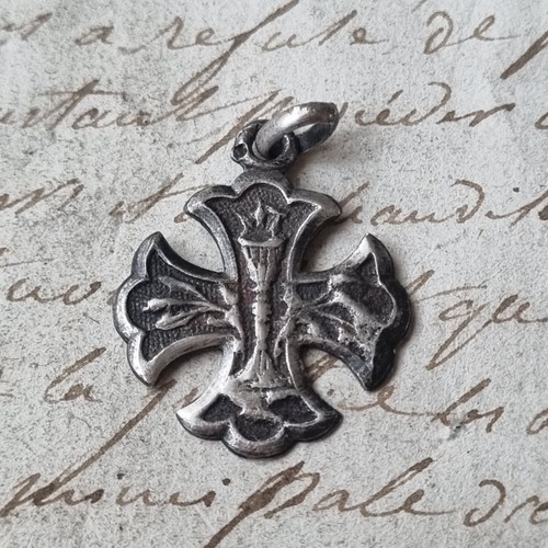 Pendentif médaille argent - médaille,