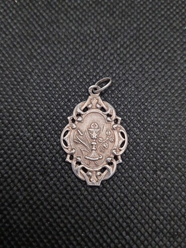 Pendentif religieux ancien
